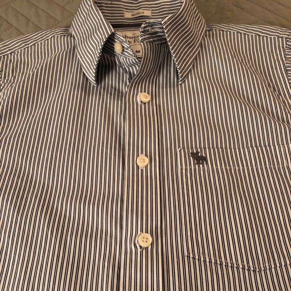 Abercrombie Shirt - Picture 3 of 7